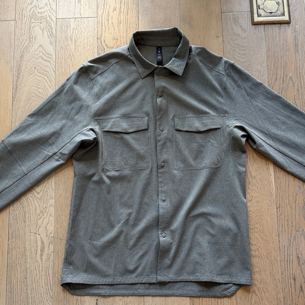Lululemon Airing Easy Overshirt NWT